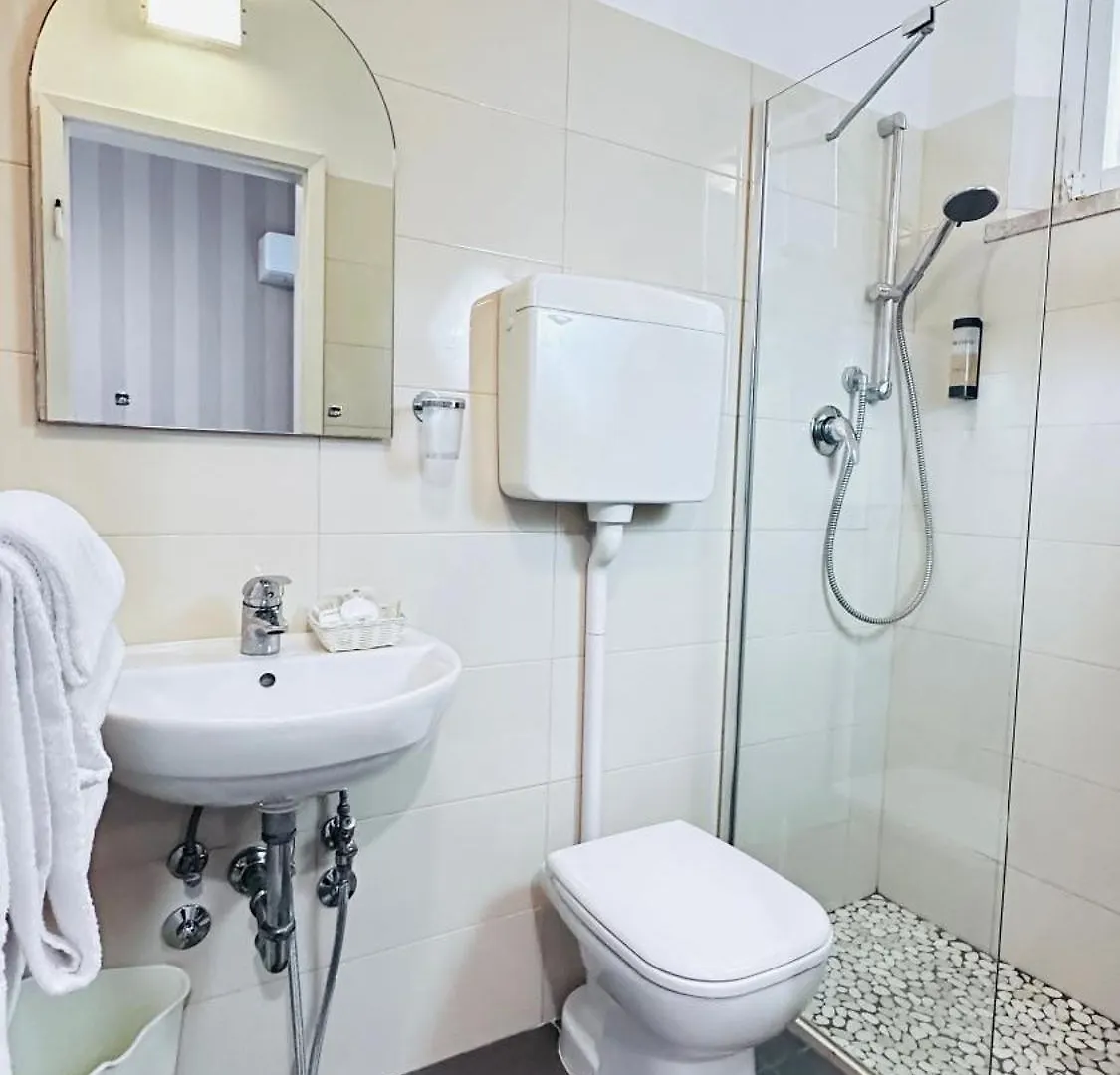 Hotel Villa Perazzini Rimini Italia